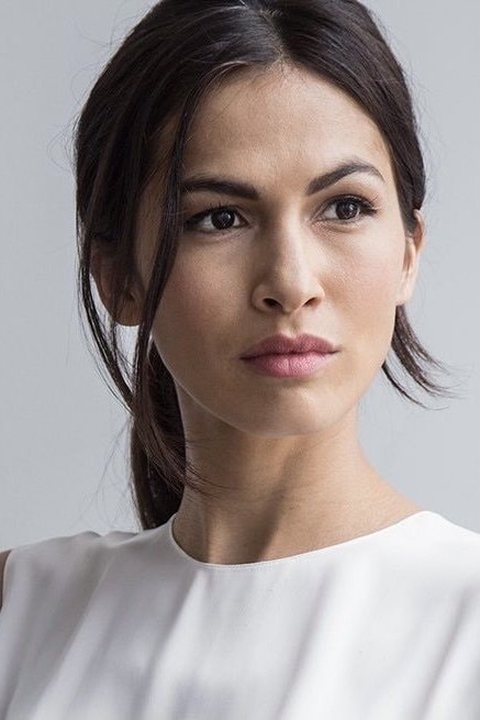 Foto de Élodie Yung