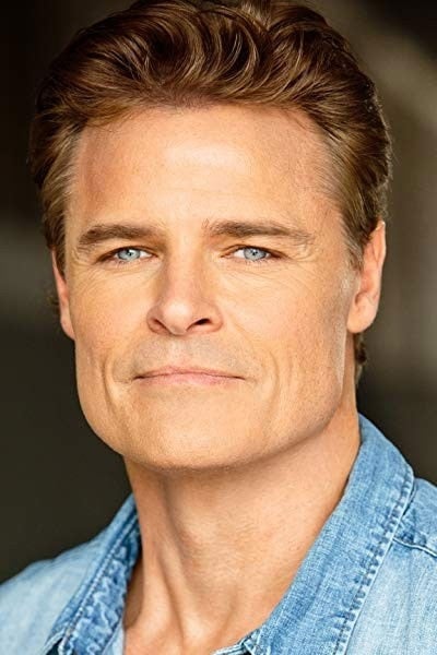 Foto de Dylan Neal