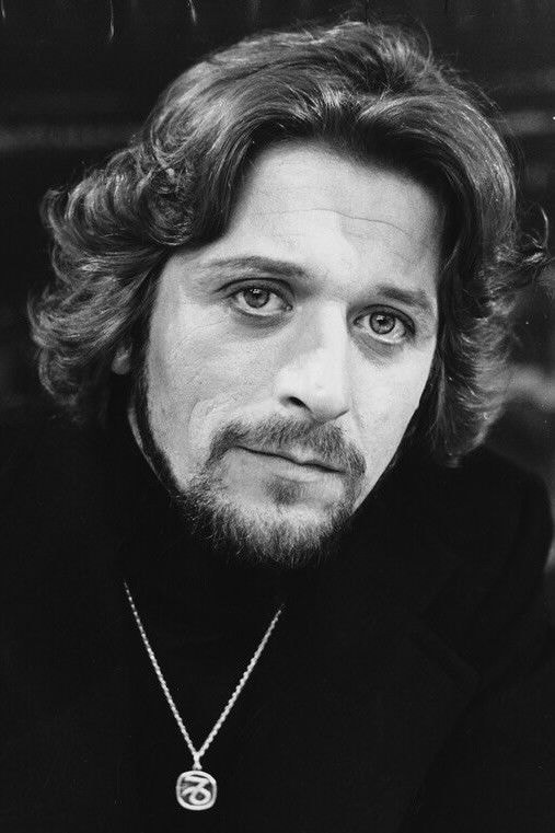 Foto de Albert Millaire