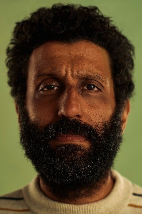 Foto de Adeel Akhtar