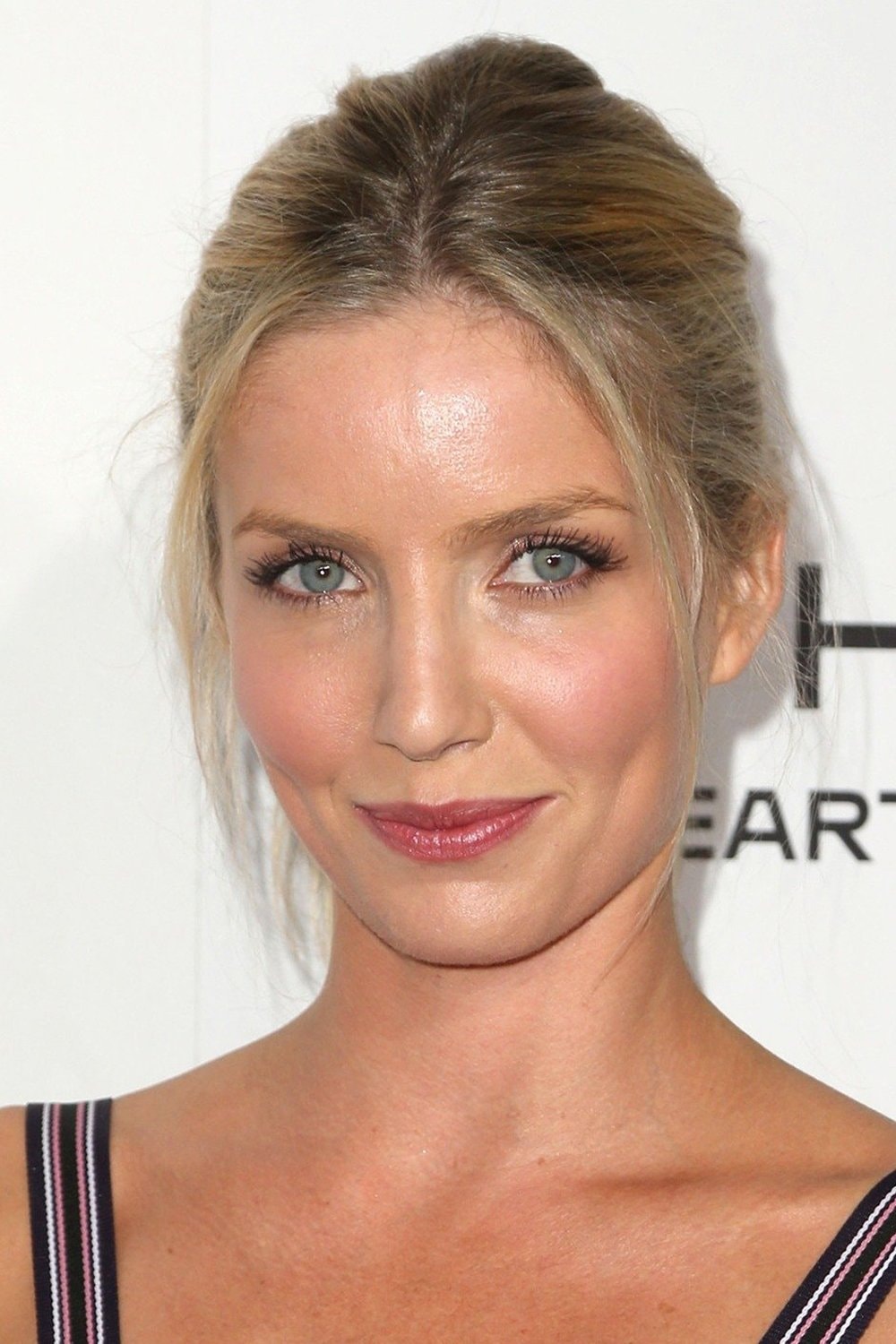 Foto de Annabelle Wallis