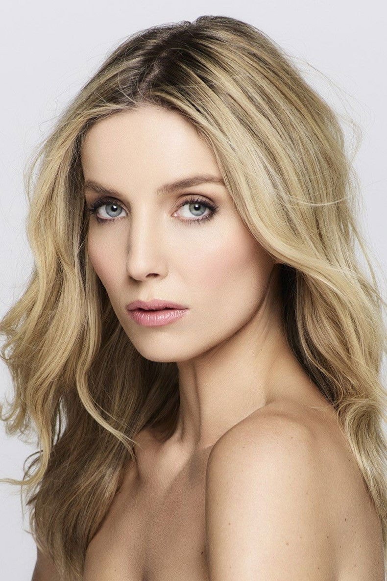 Foto de Annabelle Wallis