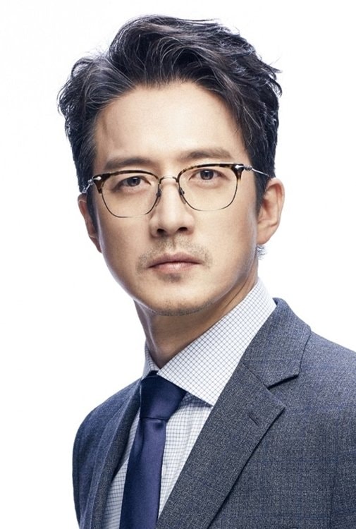 Foto de Jung Jun-ho