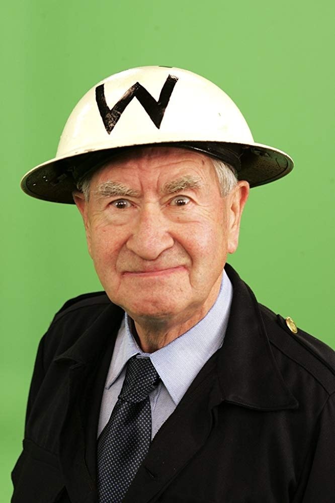 Foto de Bill Pertwee
