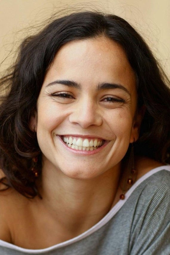 Foto de Alice Braga