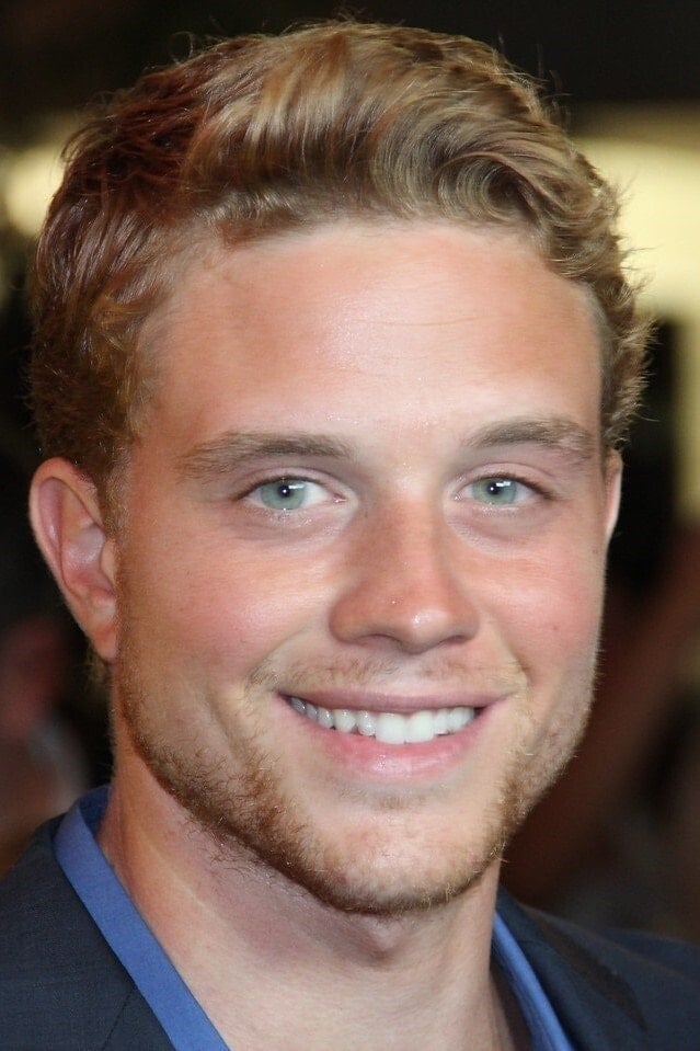 Foto de Jonny Weston