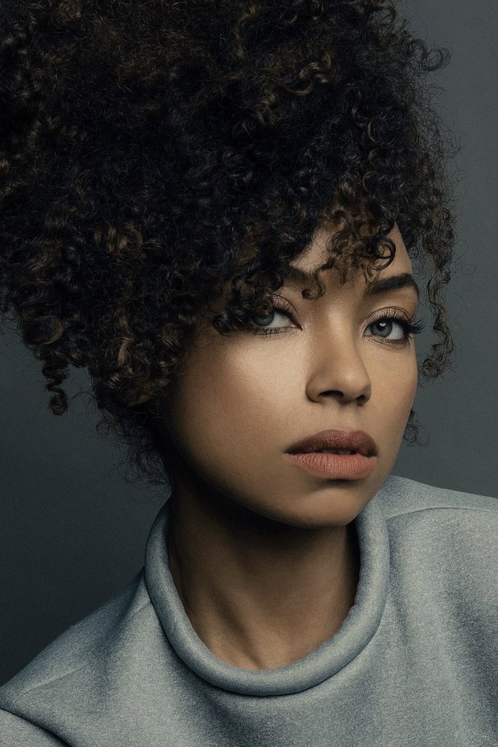 Foto de Logan Browning