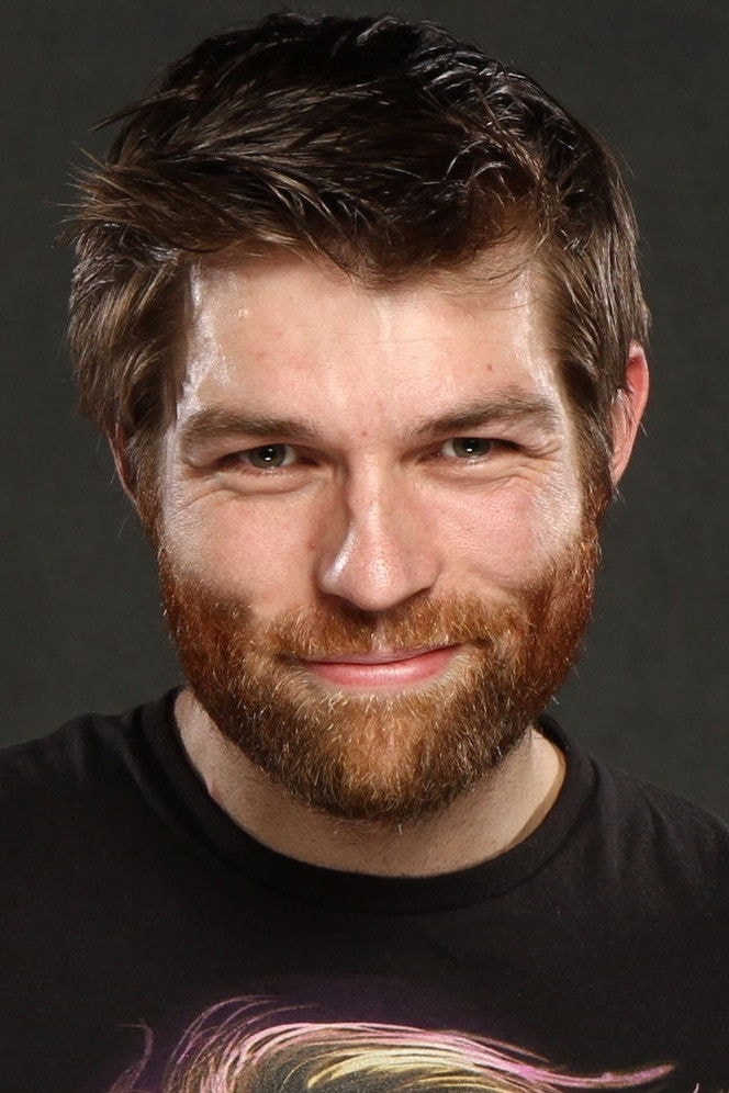 Foto de Liam McIntyre