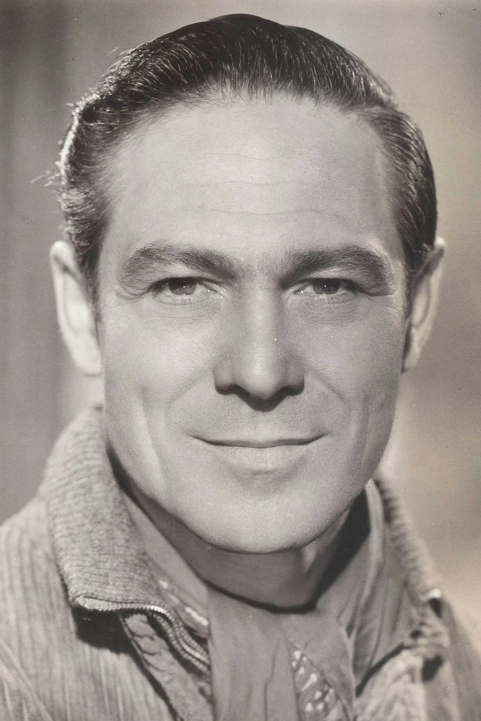 Foto de Joseph Wiseman
