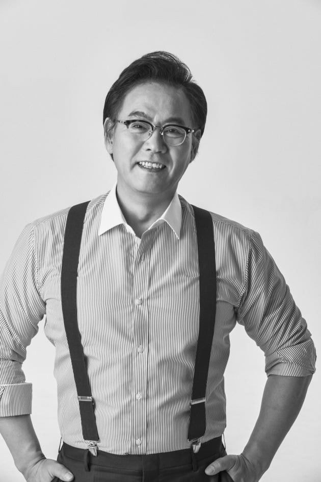 Foto de Lee Byung-joon