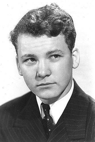 Foto de George Ernest